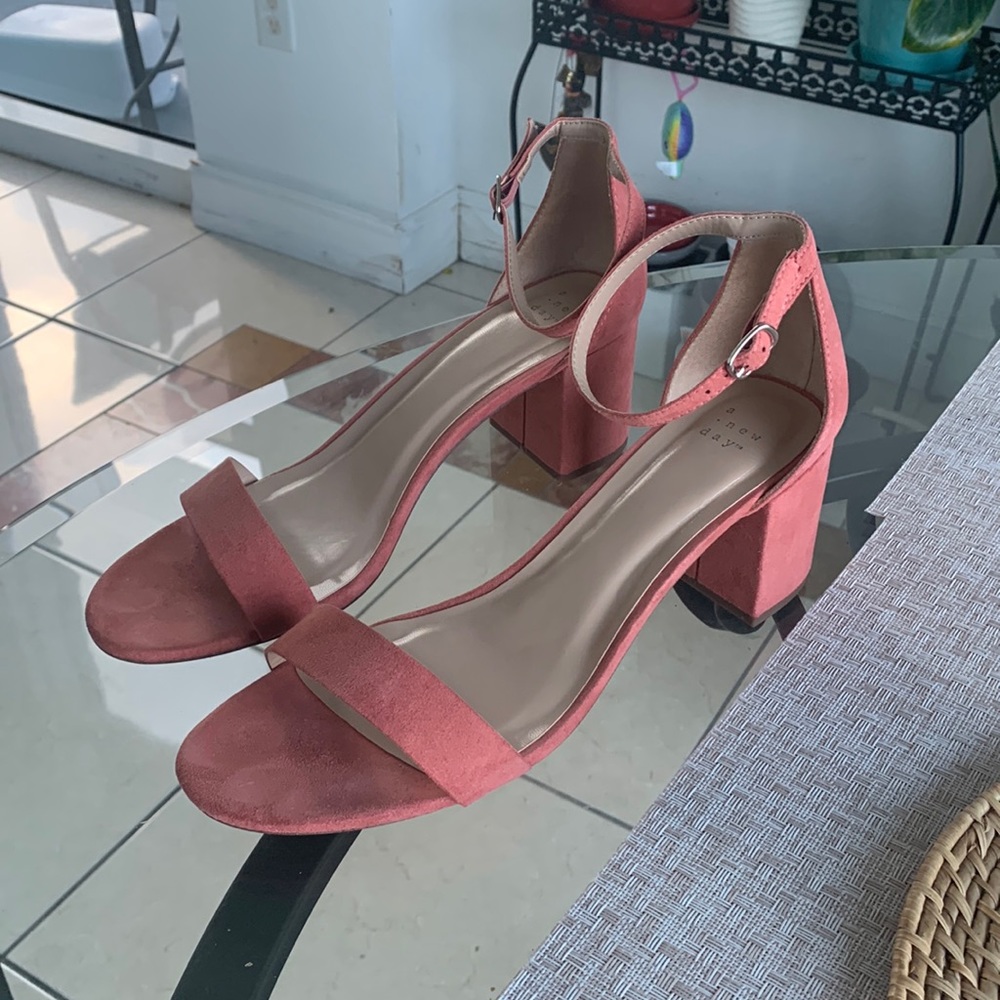 A New Day Women’s Michaela Mid Block Heel Pumps 2.5” Pink size 11